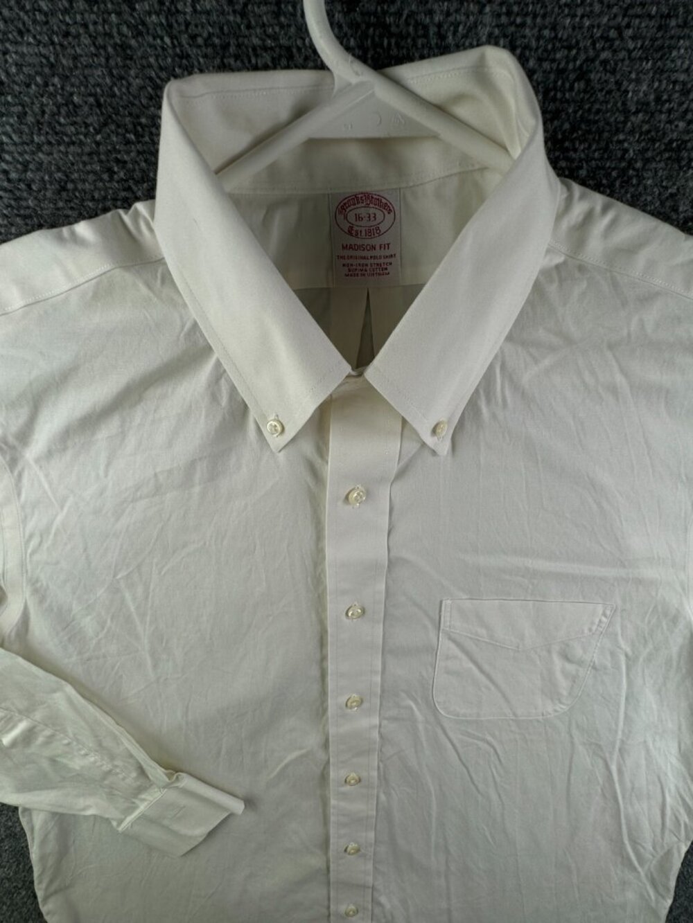 Brooks Brothers Non Iron Stretch Button Up Long Sleeve White 16 33 Madison Fit
